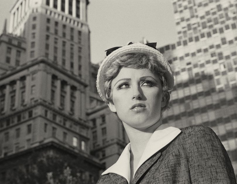 Tầm ảnh hưởng của Cindy Sherman tới giới thời trang rộng như thế nào?