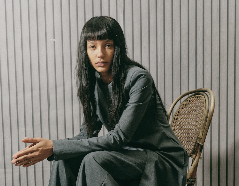 MM6 Maison Margiela Pre-Fall 2024 ra mắt với tủ đồ tưởng chừng là tối giản?