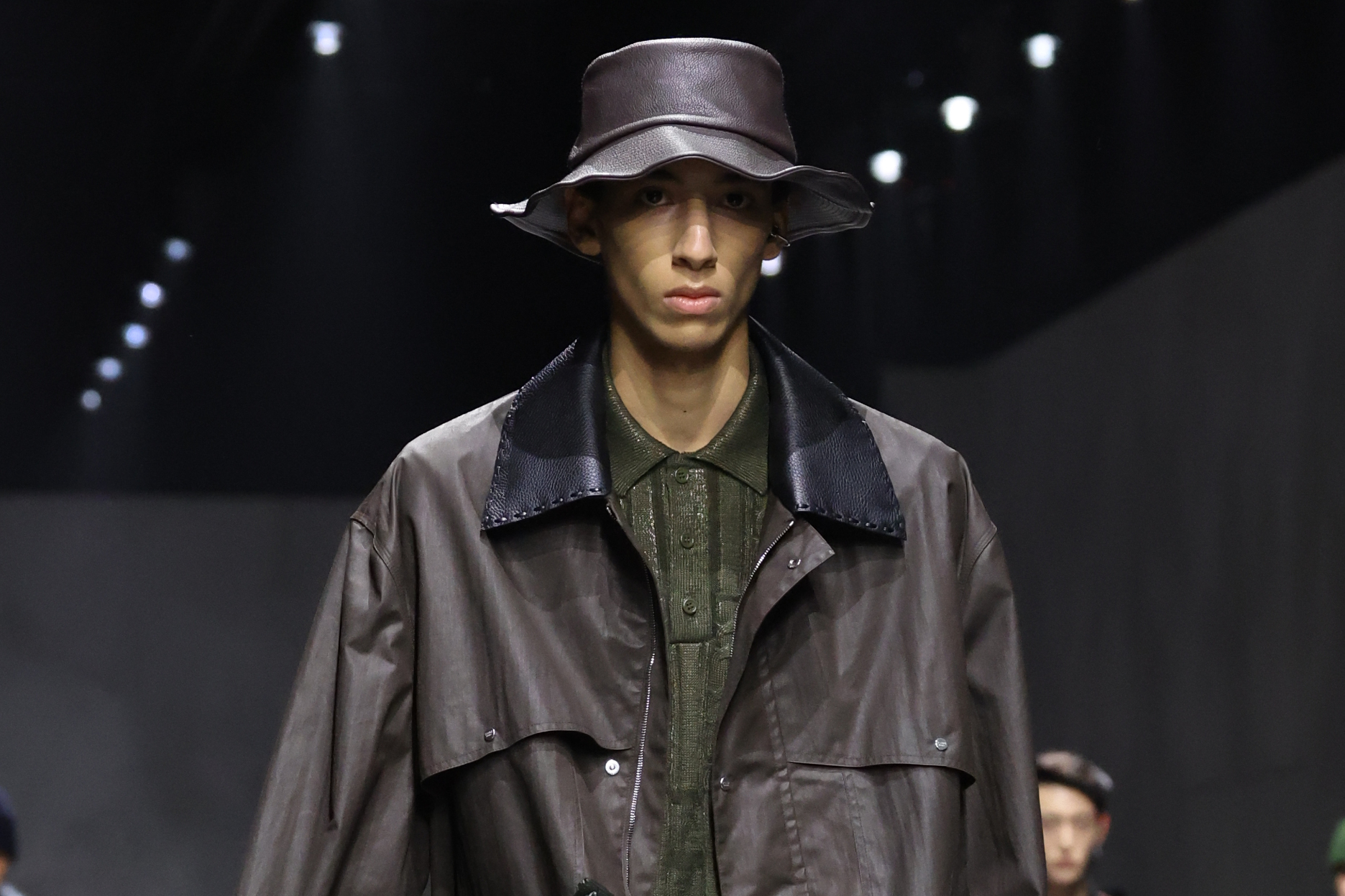 Một Fendi đầy cổ điển và lịch lãm ở mùa Thu Đông 2024 tại Milan Fashion Week
