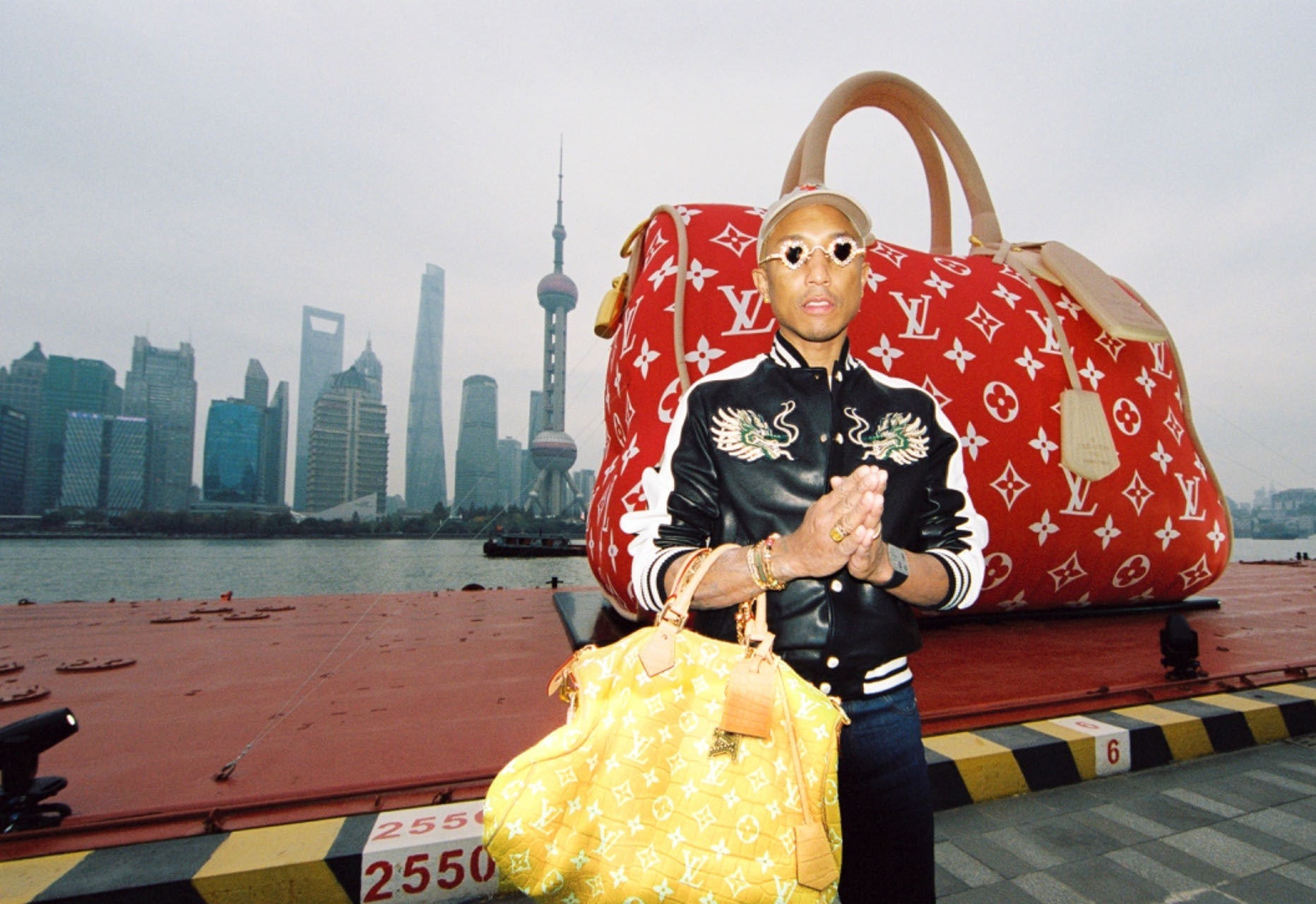 Những chiếc túi Louis Vuitton “must-have” từ triều đại mang tên Pharrell Williams