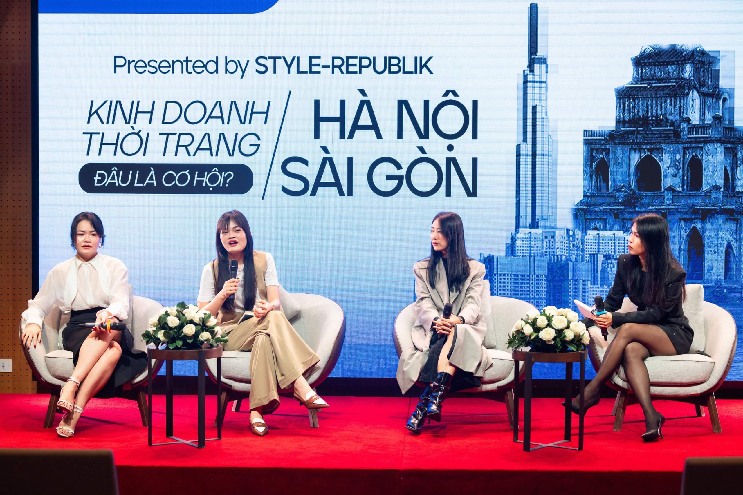 Hinh anh Thương mại điện tử hay cửa hàng vật lý đều là công cụ để mang lại khách hàng cho thương hiệu, cả hai sẽ bổ sẽ bổ trợ và song hành cùng nhau nâng cao giá trị của thương hiệu nhiều hơn. 1