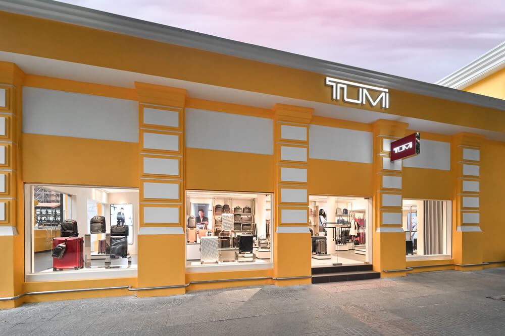 Tumi khai trương cửa hàng mới tại Bưu Điện Thành Phố: tôn vinh biểu tượng văn hóa lịch sử Sài Gòn