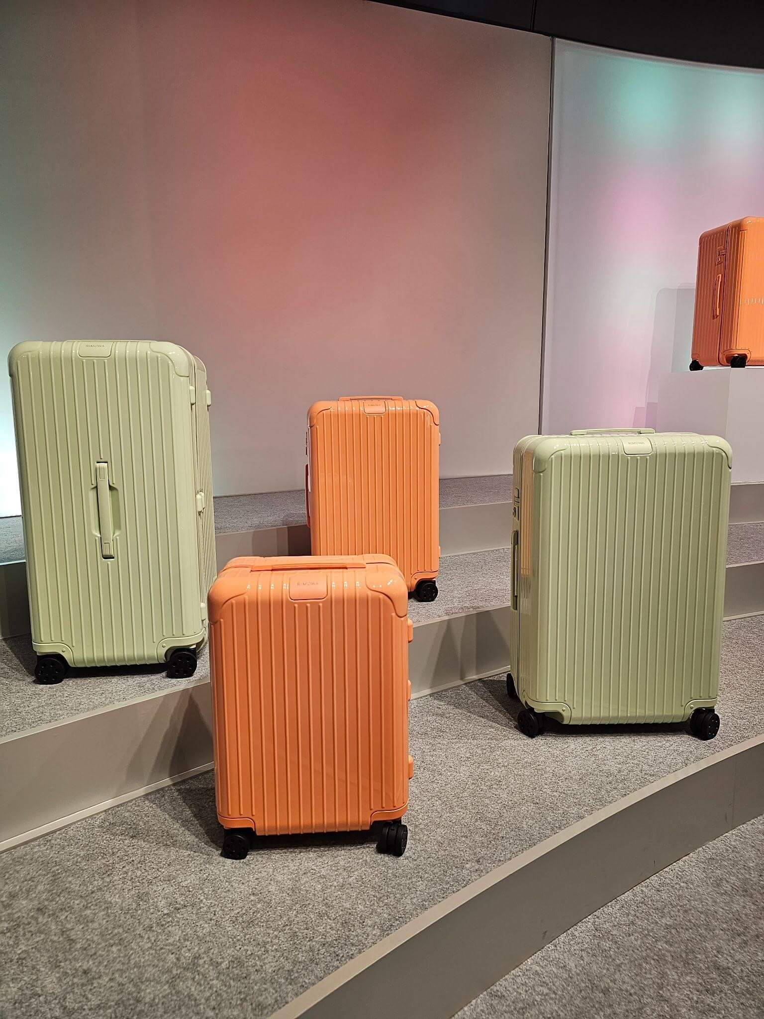 Hinh anh Sẵn sàng cho chuyến du lịch mùa lễ cùng hai thiết kế vali gây sốt trong sự kiện của RIMOWA tại Seoul 6