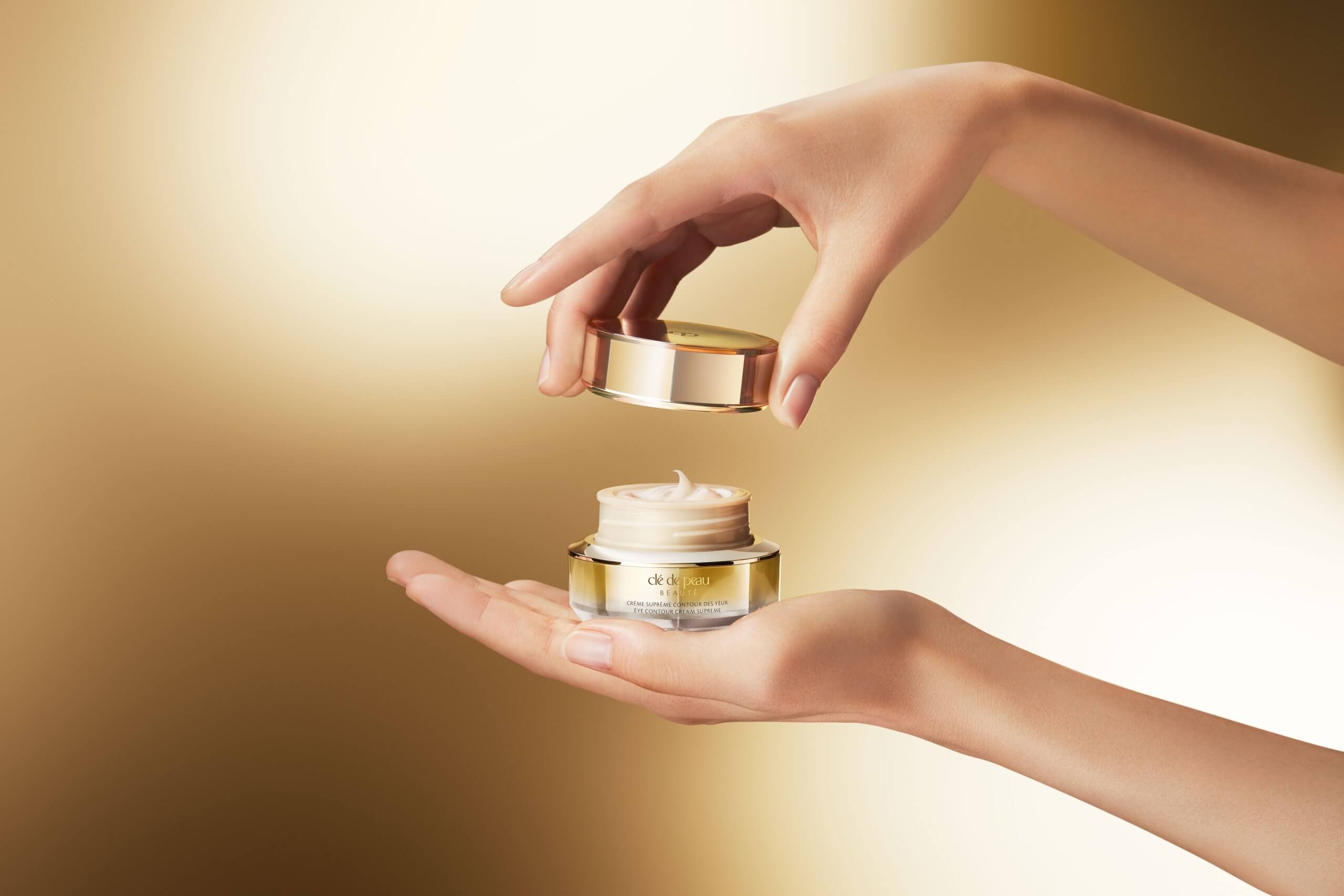 kem dưỡng mắt của cle de peau