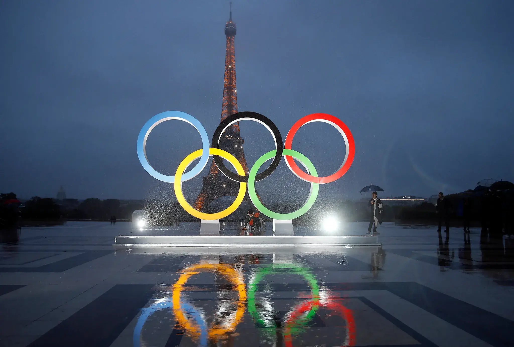 Tuần lễ thời trang đối mặt áp lực mới trước thềm Olympics 2024