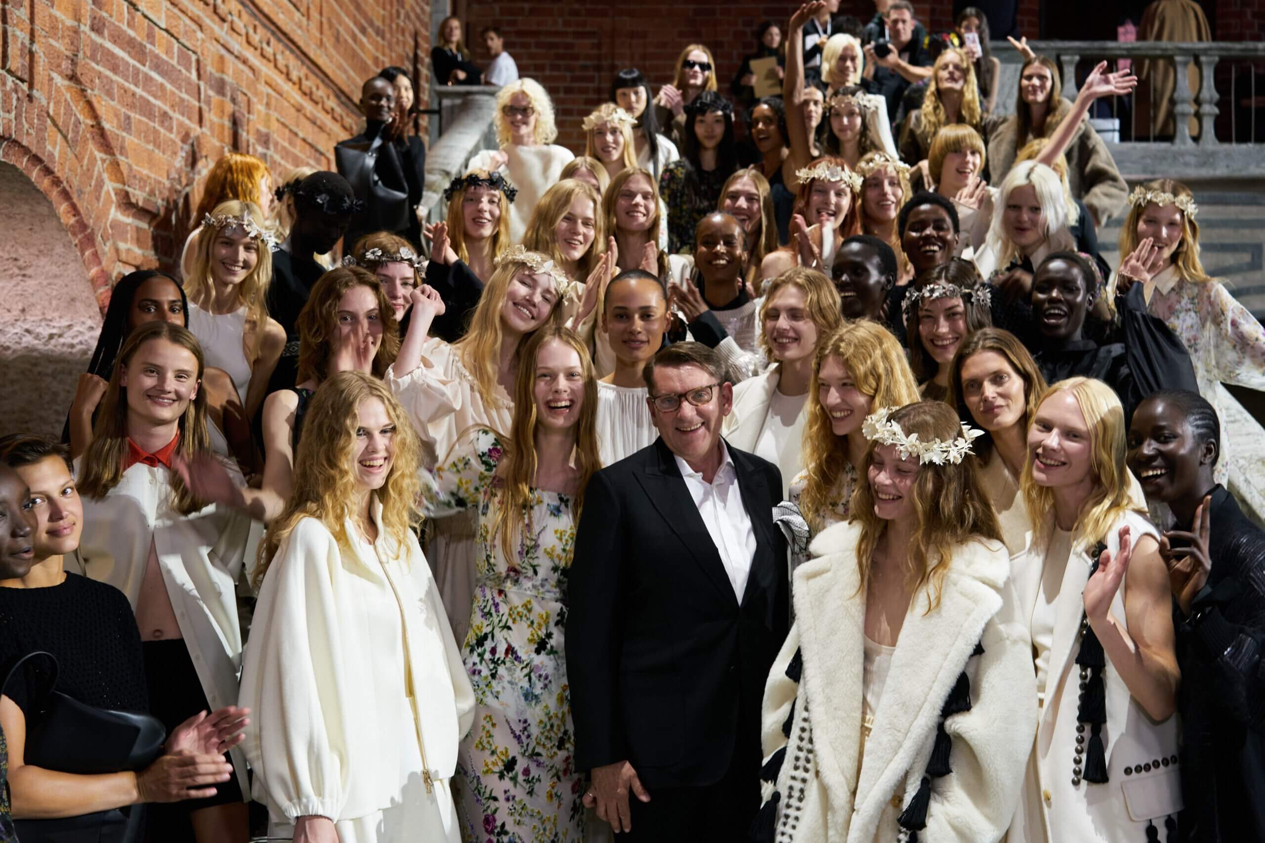 Hinh anh Max Mara Cruise 2025 tại Venice 2