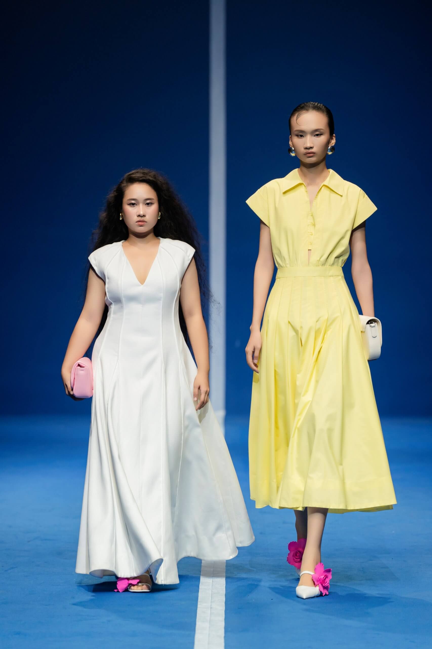Hinh anh Hangsilk & Lace 1