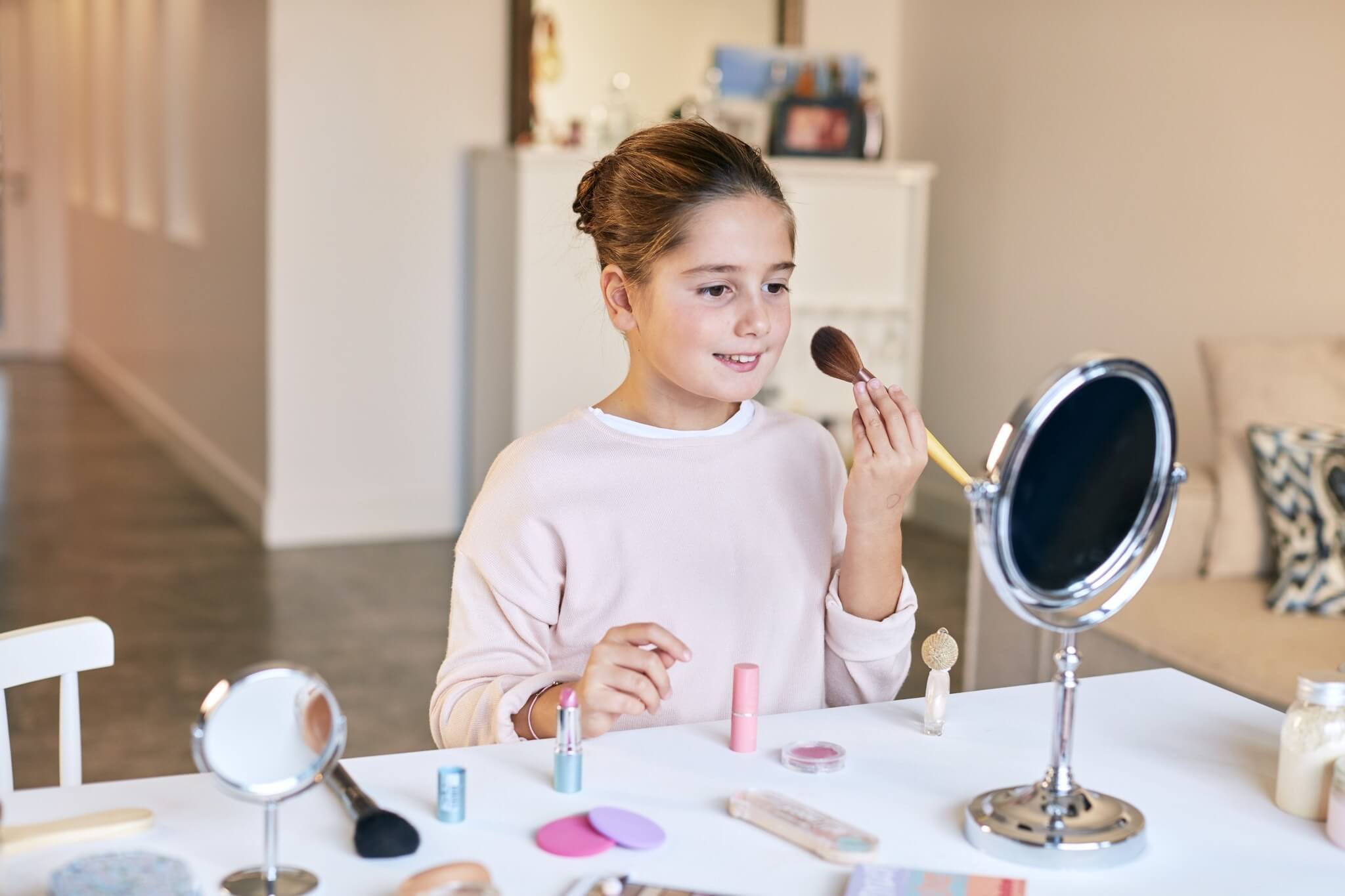Hinh anh Bạn có đang chỉ trích việc Gen Alpha bắt đầu skincare quá sớm? 1