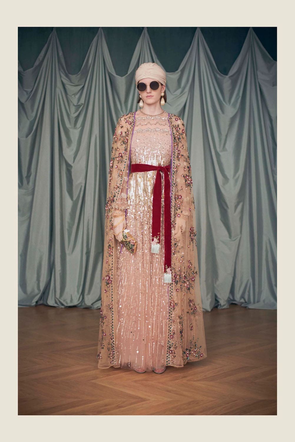 Hinh anh Valentino Resort 2025 - Lựa chọn của Alessandro Michele: Tiếp nối di sản hay “lập đền” cho chính mình 42