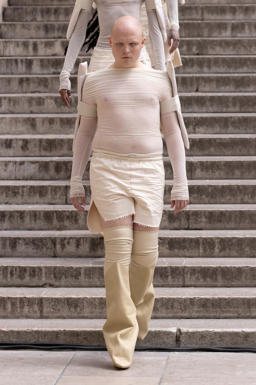 Hinh anh Rick Owens Spring 2025 Menswear - “Chúng tôi, con người cần sự khai hóa” 5
