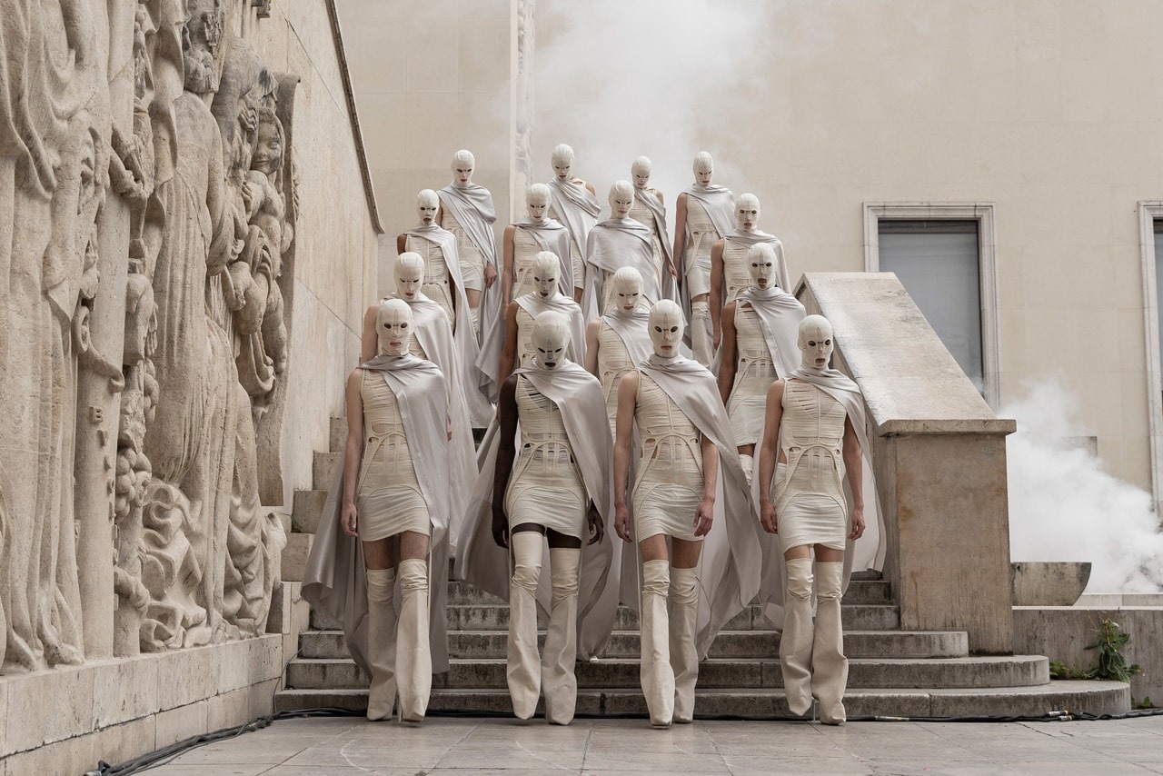 Hinh anh Rick Owens Spring 2025 Menswear - “Chúng tôi, con người cần sự khai hóa” 24