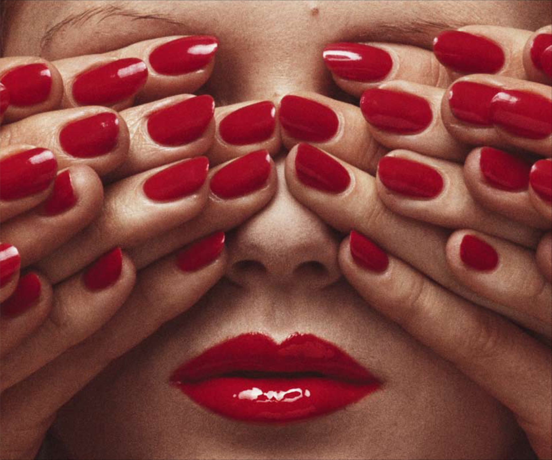 Hinh anh Guy Bourdin – Tạp chí Vogue Paris, 1969 và 1970 2