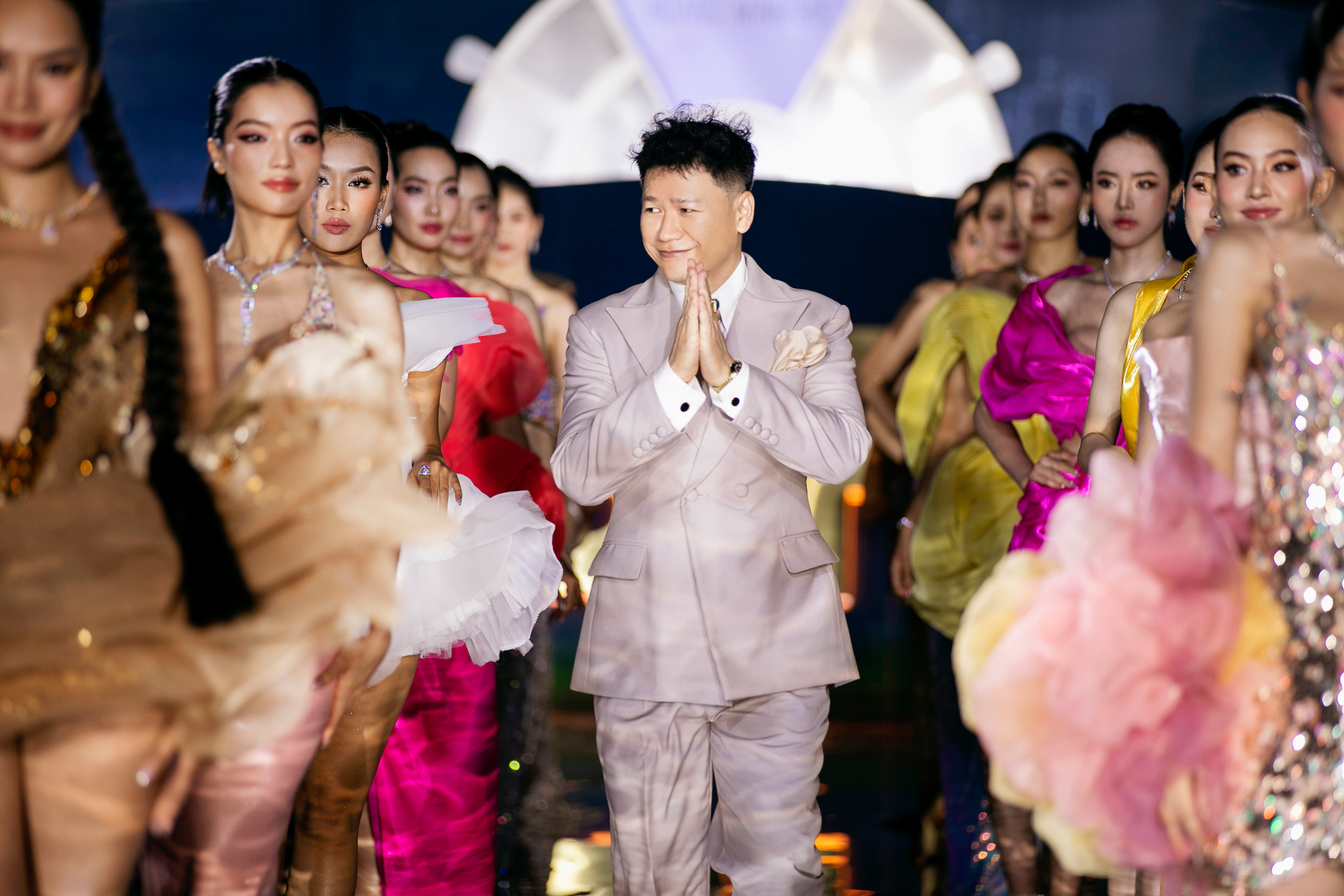 hoàng minh hà Vietnam Fashion Fest 8