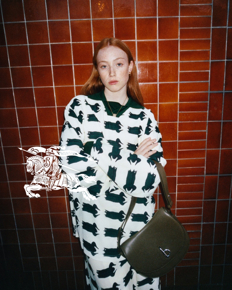 burberry thua lỗ