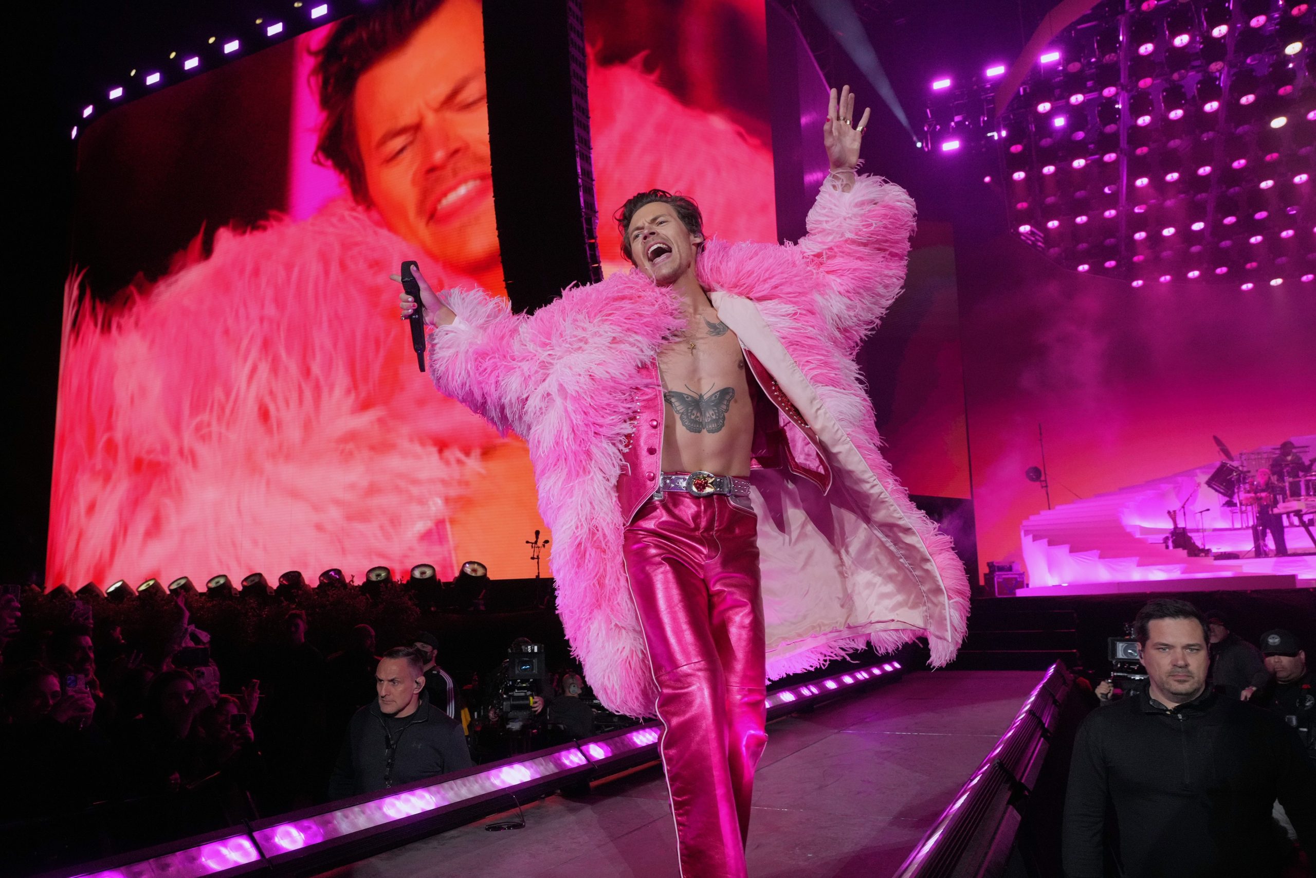Hinh anh Alessandro Michele và Harry Styles 3