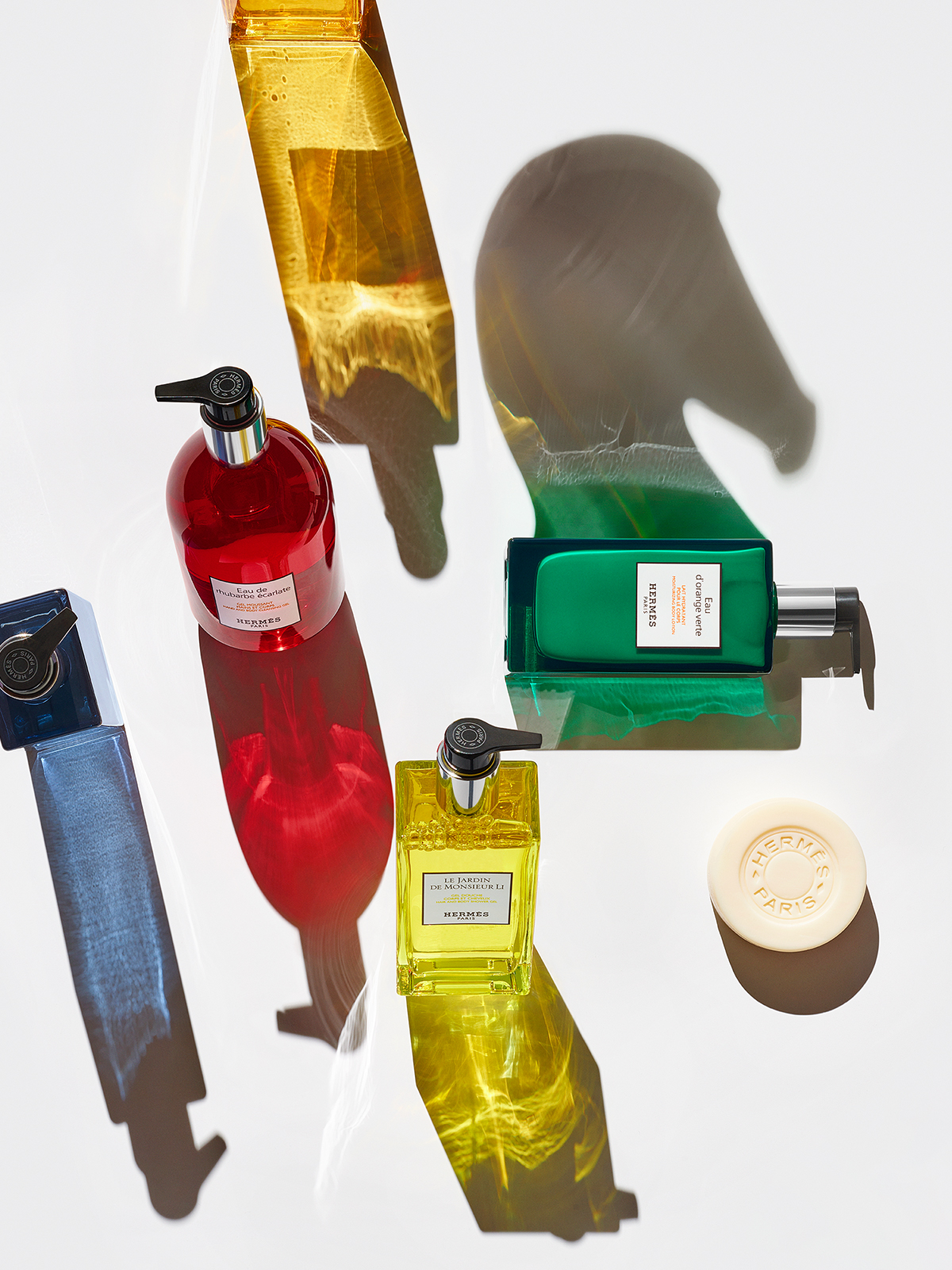 Le Bain Hermès: Trò chuyện thân mật với cơ thể thông qua ngôn ngữ của mùi hương