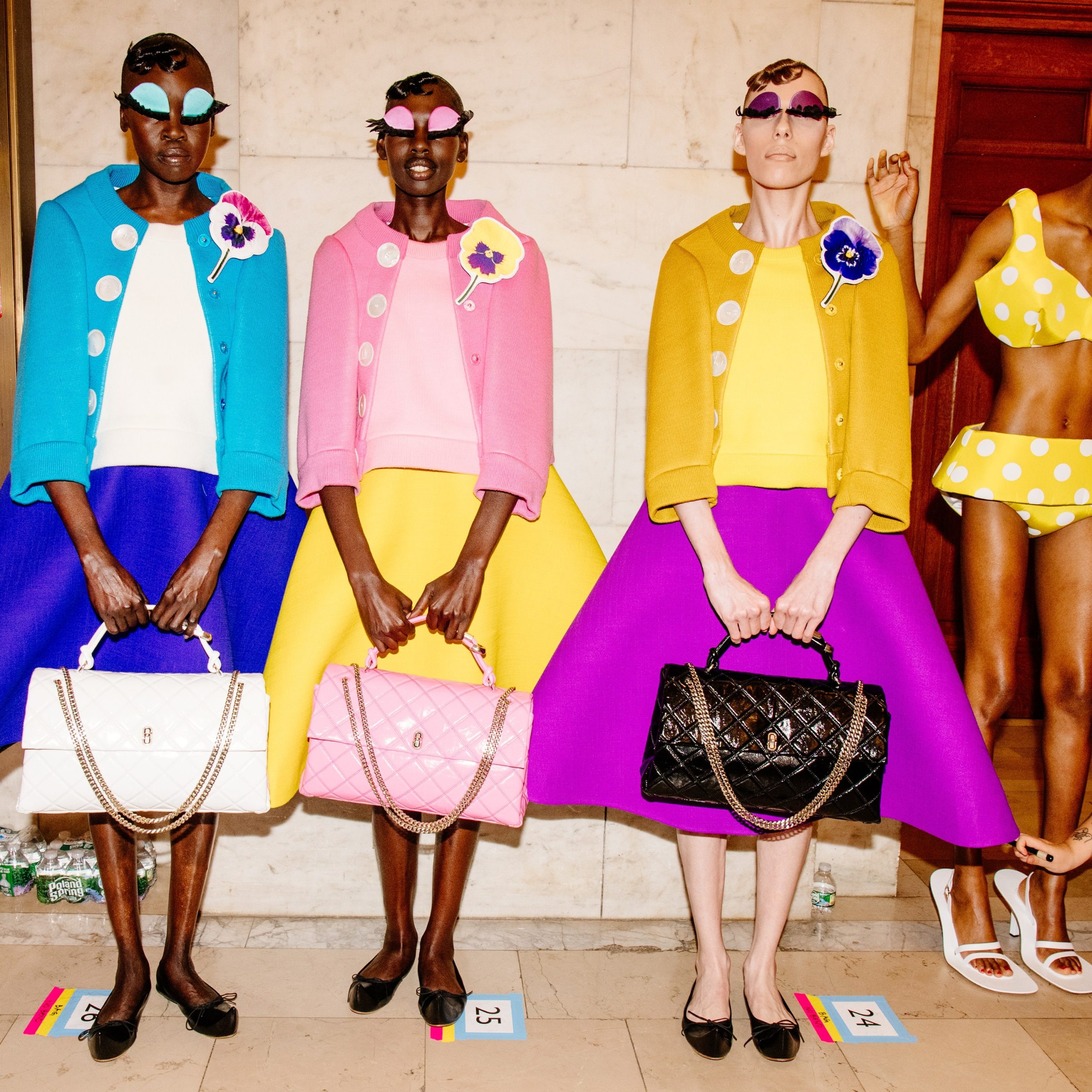 Hinh anh Marc Jacobs Fall 2024 - Công chúa Disney và vương quốc thần tiên của đế vương thời trang Hoa Kỳ 11