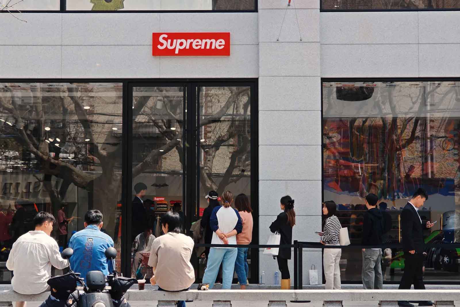 Supreme store