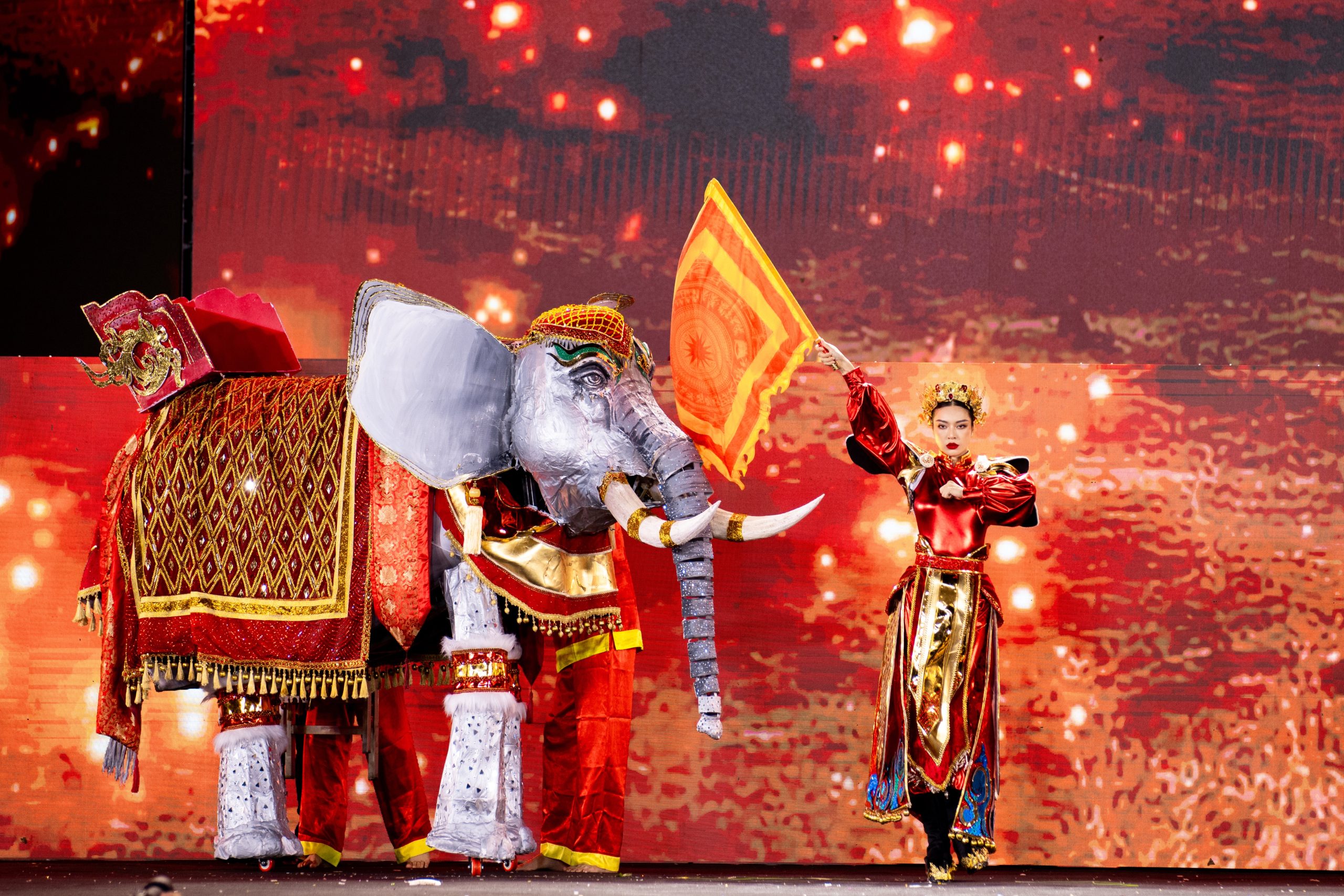 thiết kế trang phục độc đáo miss grand 2024