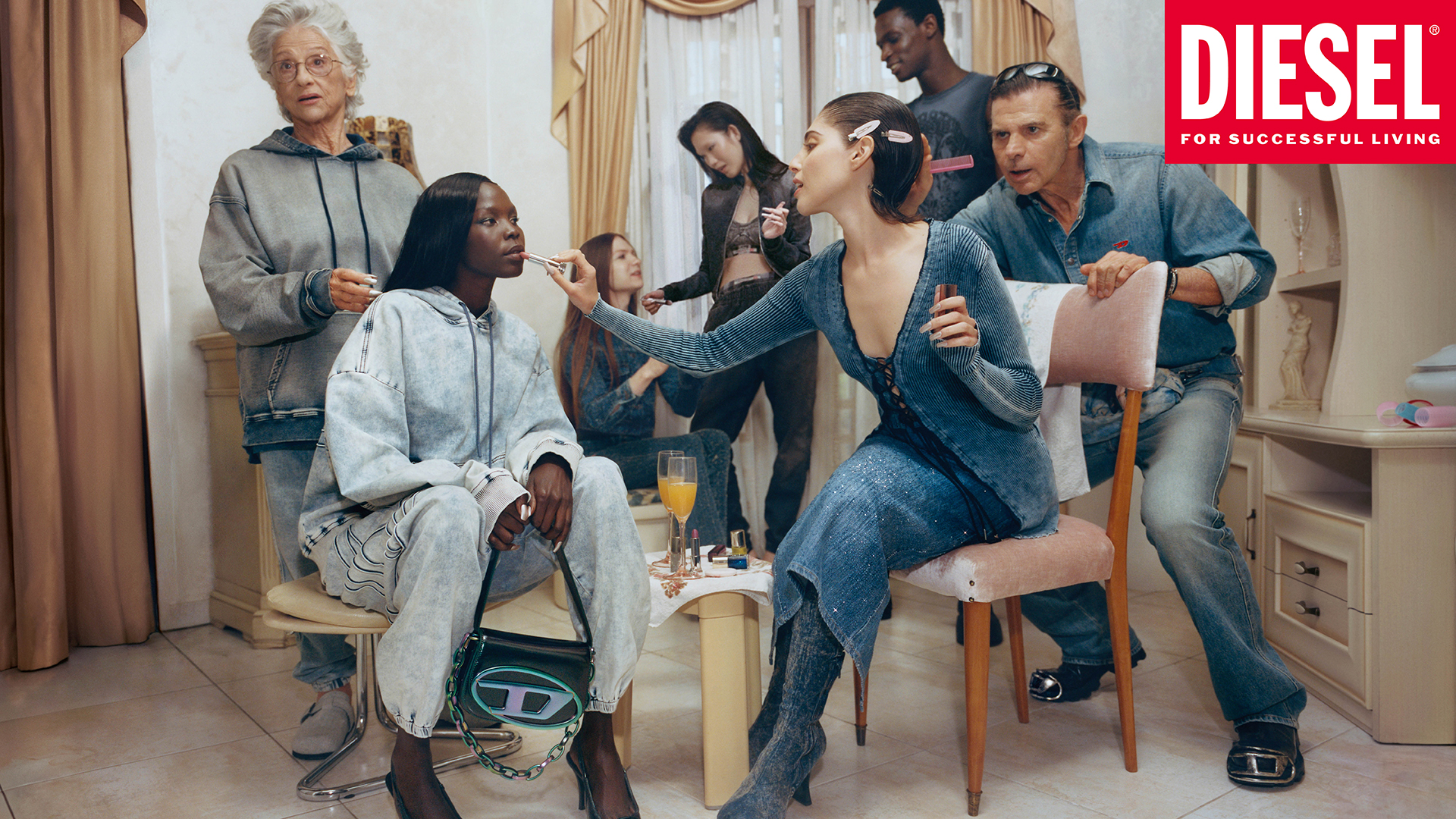 Hinh anh Diesel Fall/Winter 2024 Campaign - Một lễ cưới đi ngược lại quy ước truyền thống 3