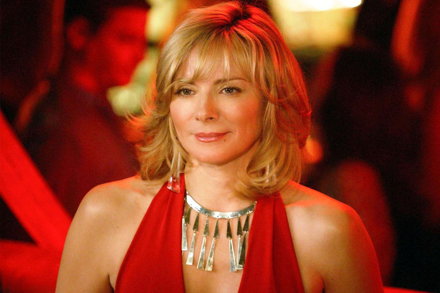 Tủ quần áo đi trước thời đại của Samantha Jones trong “Sex and the City”