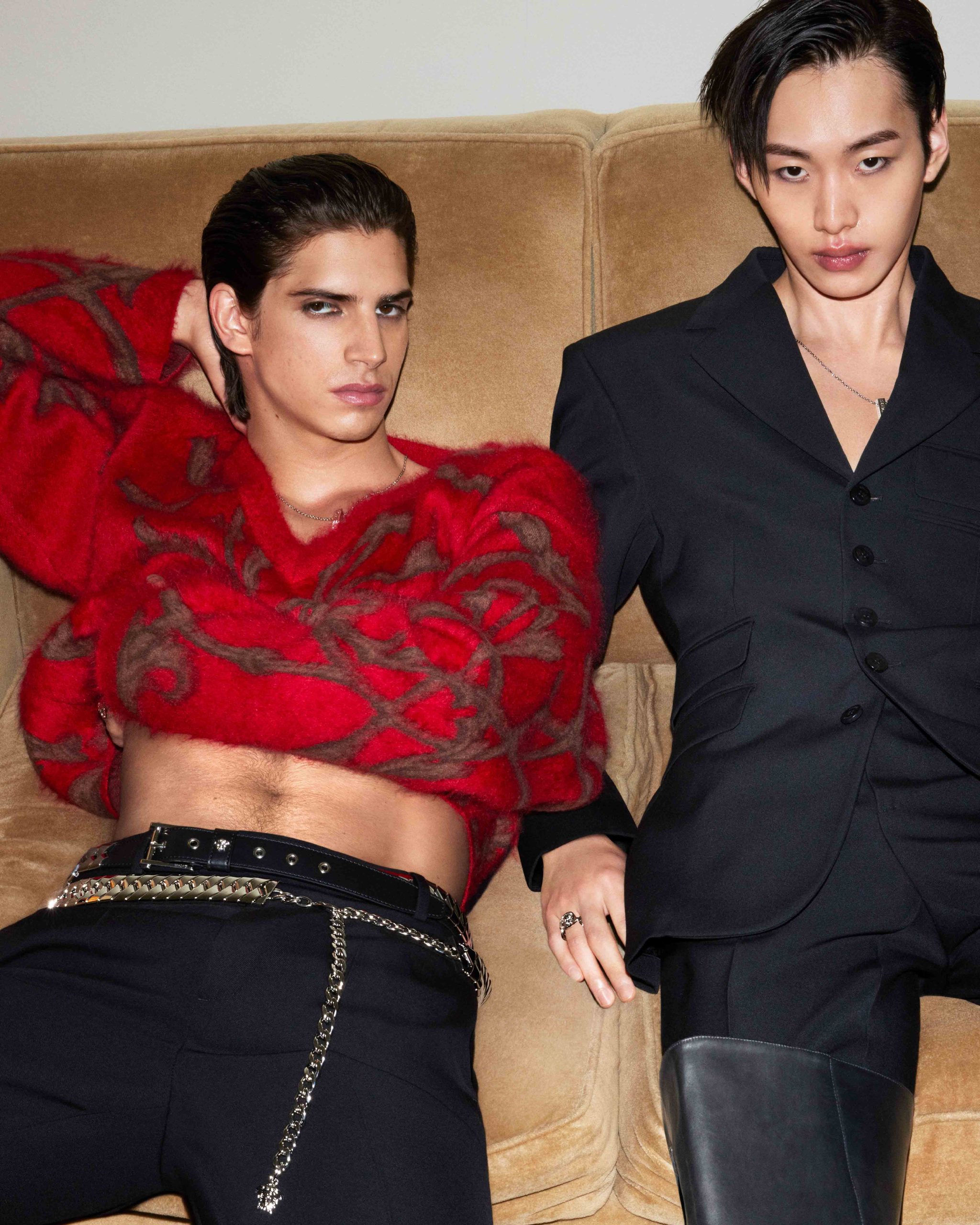 Hinh anh Chiến dịch Versace Thu – Đông 2024: Tôn vinh sự đồng điệu giữa tay nghề thủ công và cách mạng đổi mới 2