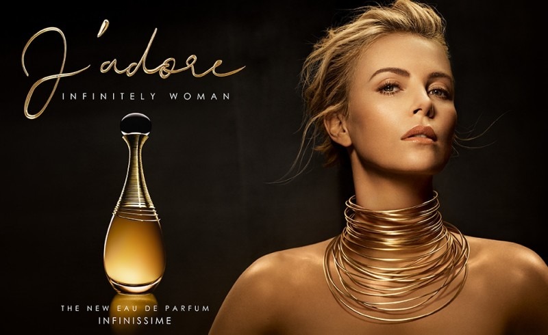 Hinh anh Câu chuyện đằng sau chiếc vòng cổ gắn liền với nốt hương Dior J'Adore huyền thoại 2