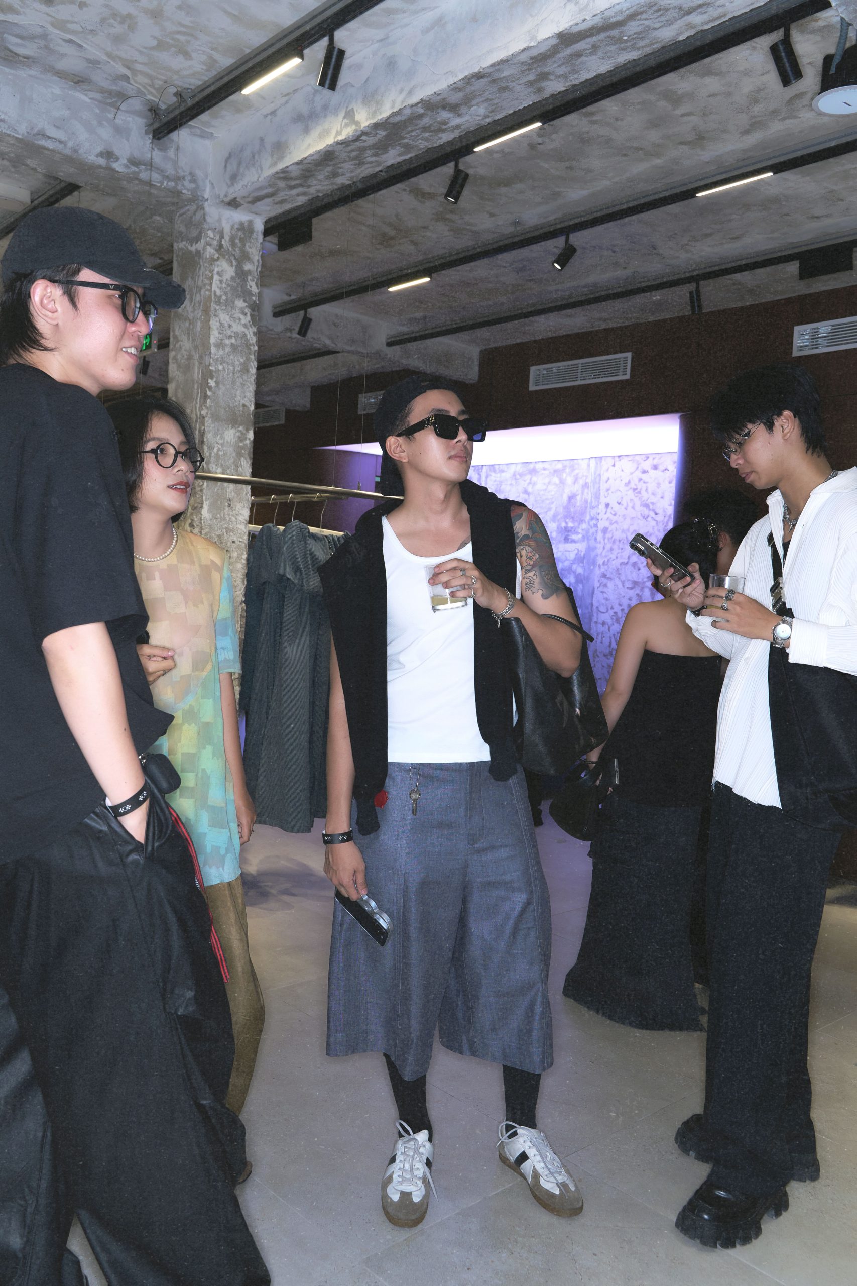 rue miche khai trương
