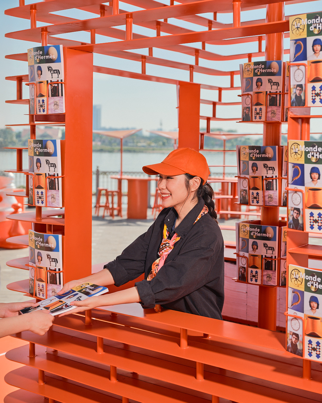 Hinh anh Kiosk Hermès cập bến Tp. Hồ Chí Minh, mở cửa chào đón công chúng 4