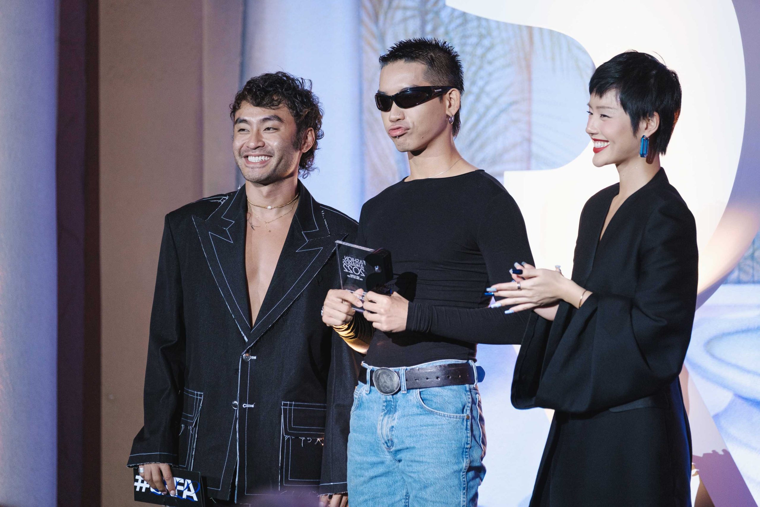 SR Fashion Awards 2022 wean lê