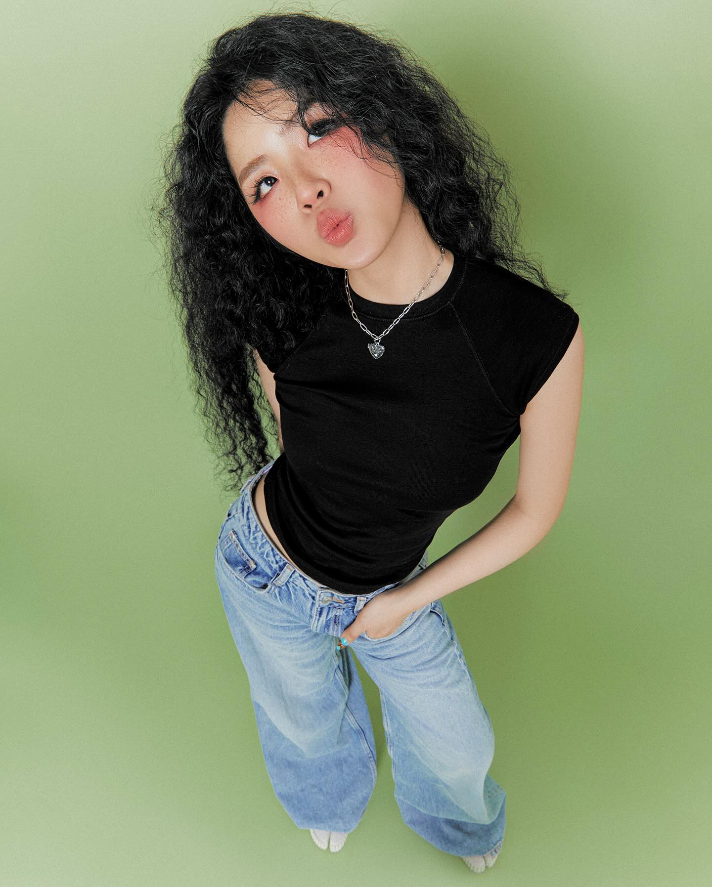 Hinh anh NHAN KHẢ ÁI 1