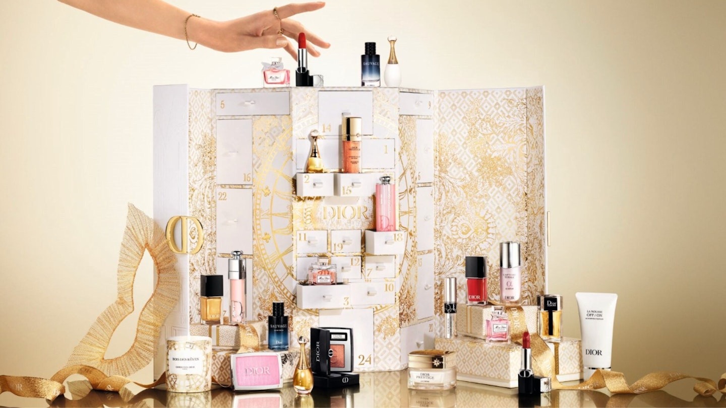 Hinh anh “Le Montaigne” Dior Beauty Advent Calendar - Đỉnh cao của sự xa xỉ 2