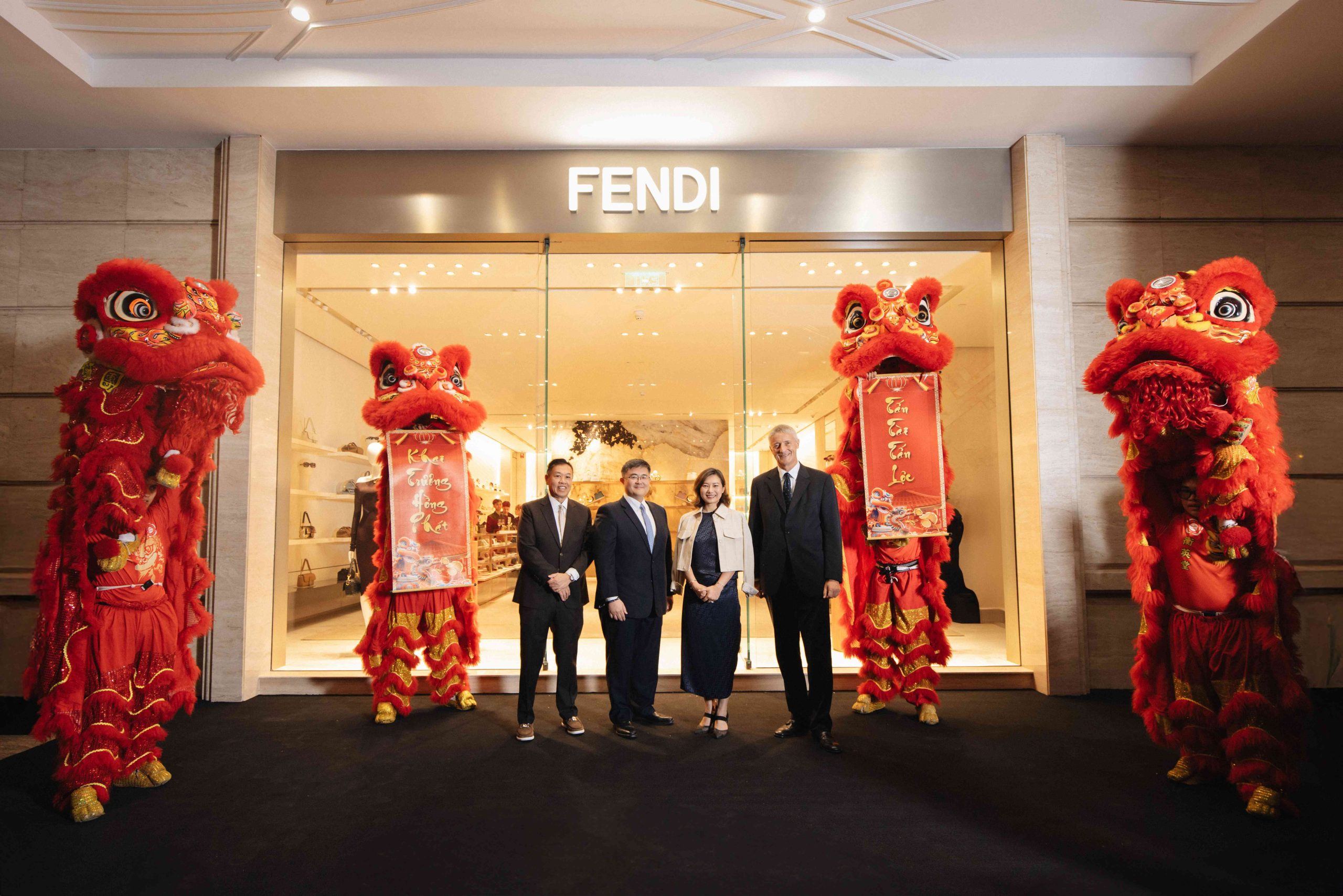Fendi khai trương cửa hàng hồ chí minh