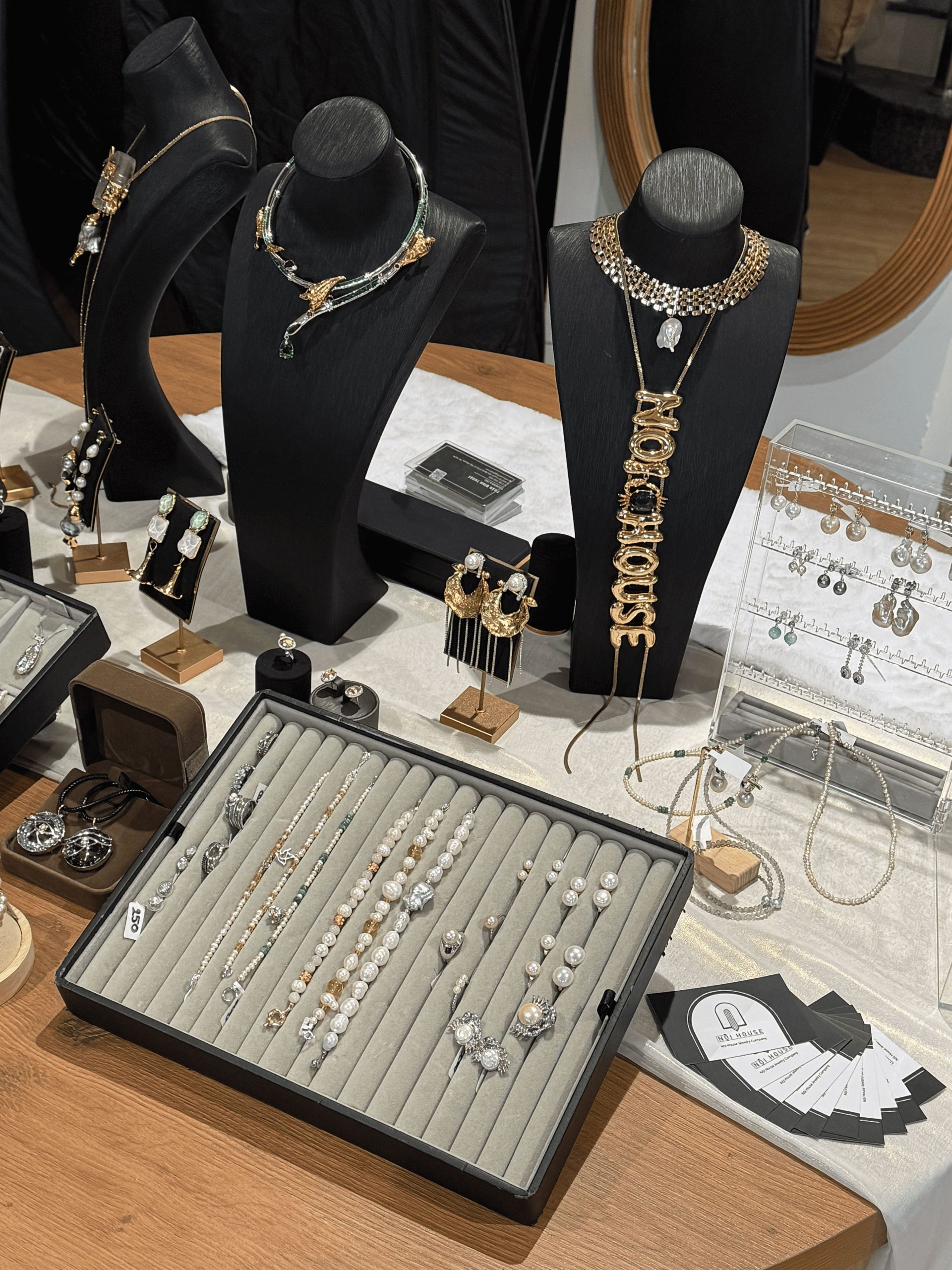 pop up store