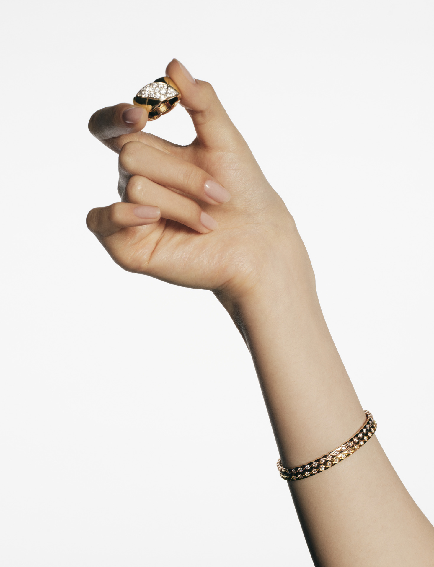 Hinh anh Coco Crush - Vẻ đẹp quý phái vượt thời gian từ Chanel 5