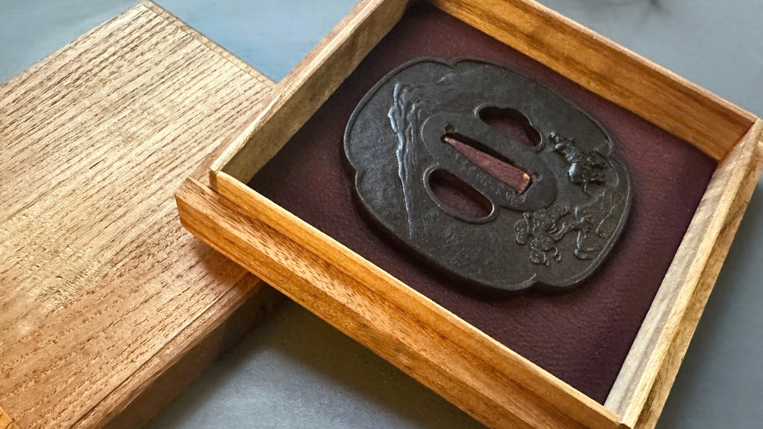Hinh anh Cảm hứng thiết kế vỏ đồng hồ Tsuba 1