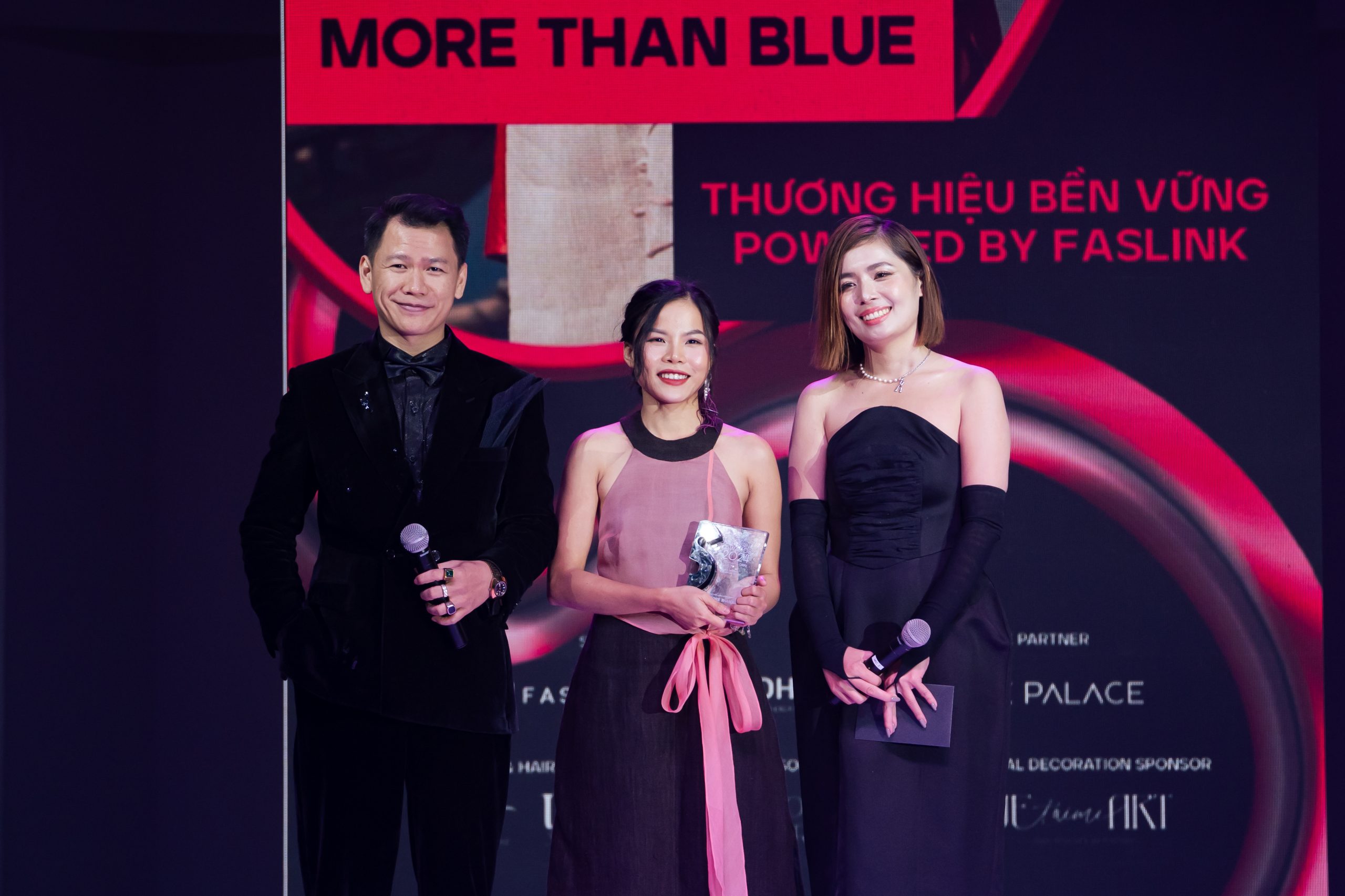 Hinh anh SR Fashion Awards 2025 1