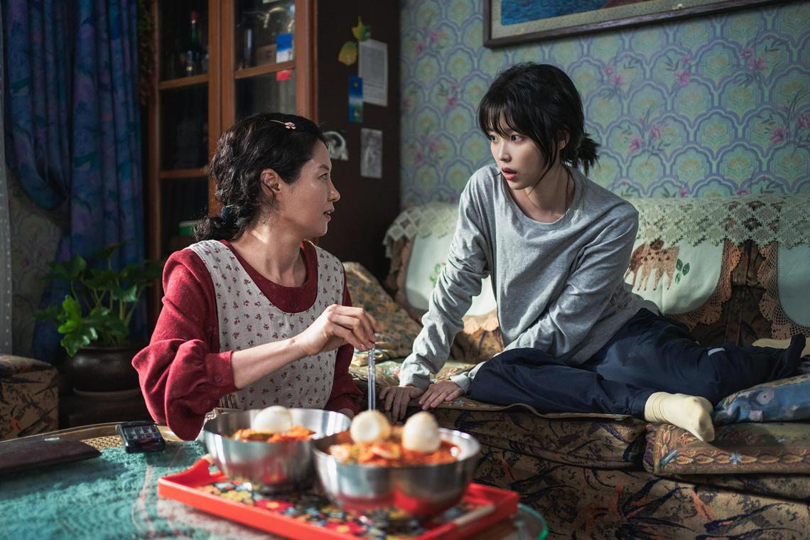Hinh anh Khi cuộc đời cho bạn quả quýt (When Life Gives You Tangerines) 9