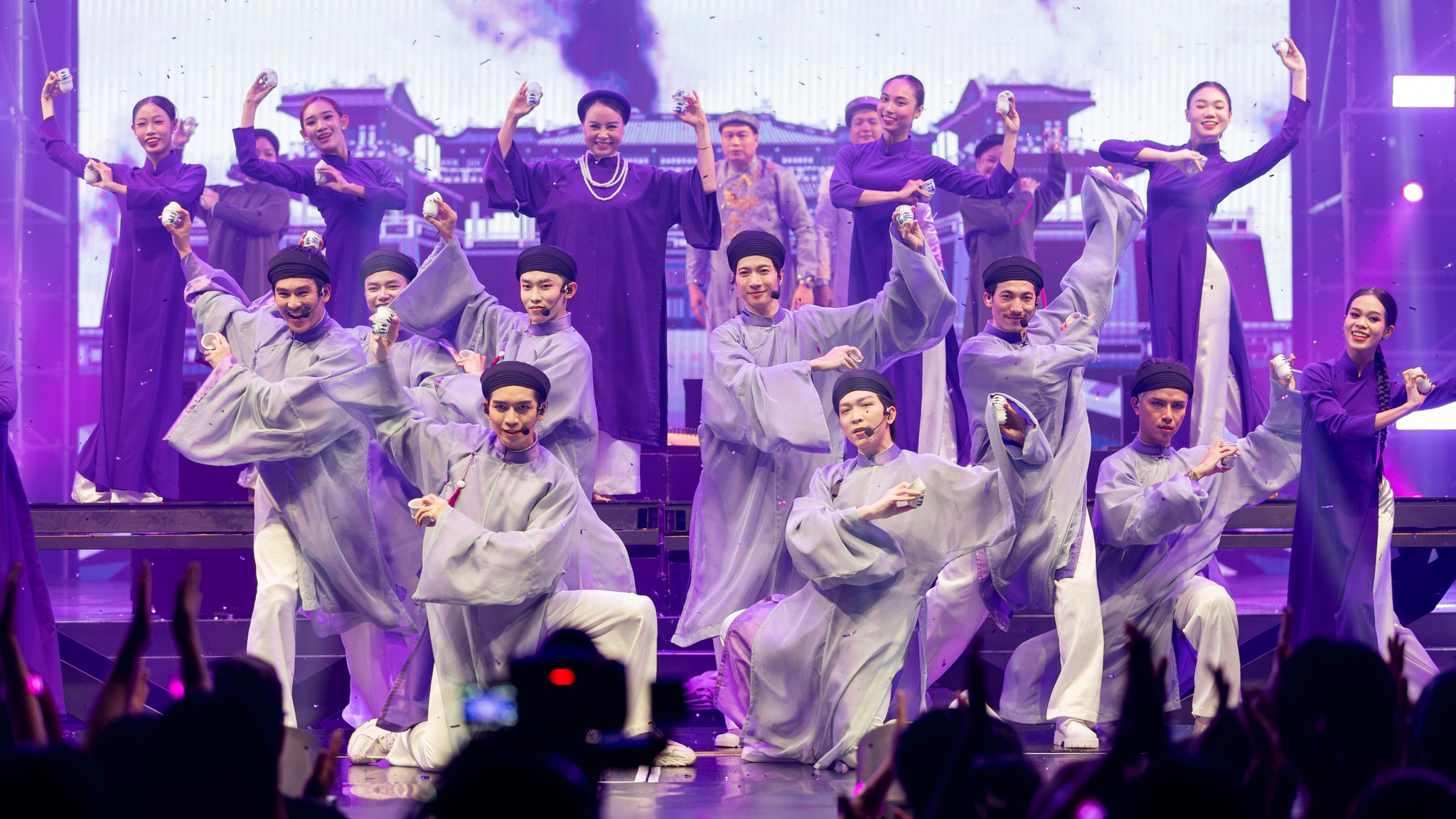 Hinh anh Văn hóa Siêu tăng cường (Hyper-cultural) 2