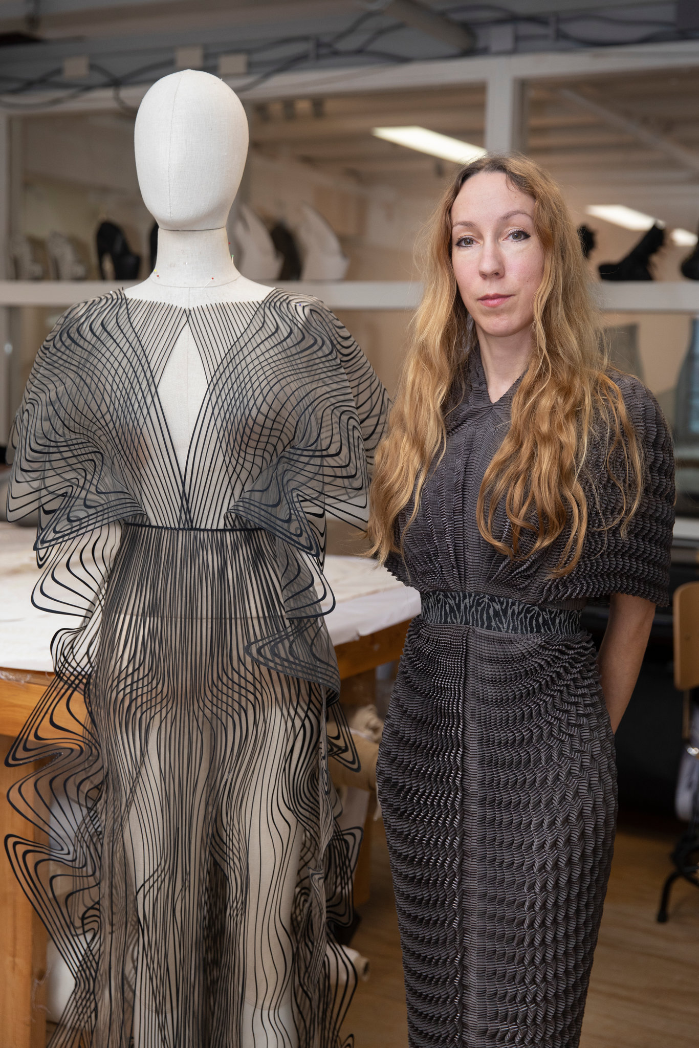 Hinh anh Iris van Herpen – Nhà thiết kế đến từ Hà Lan 1