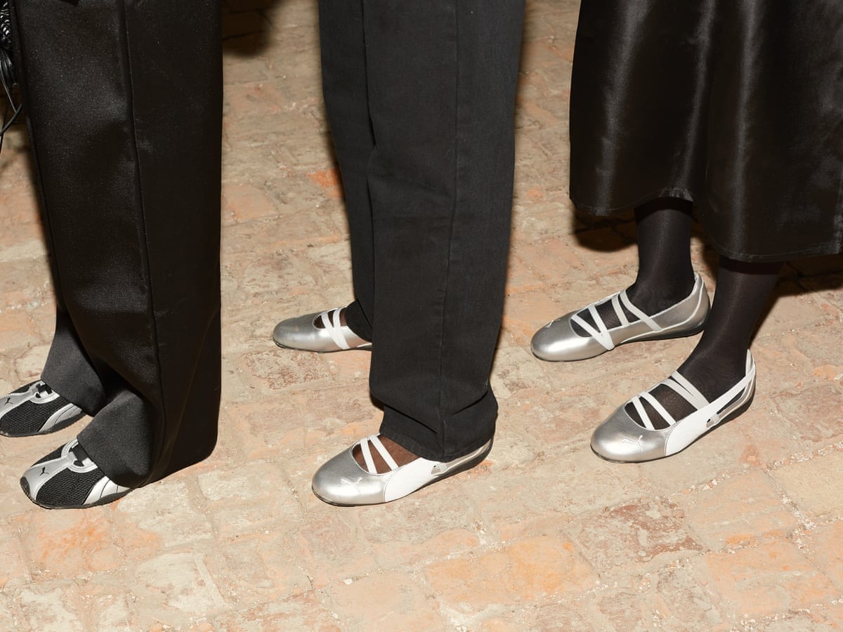 Hinh anh Giày sneakerina là gì? 1