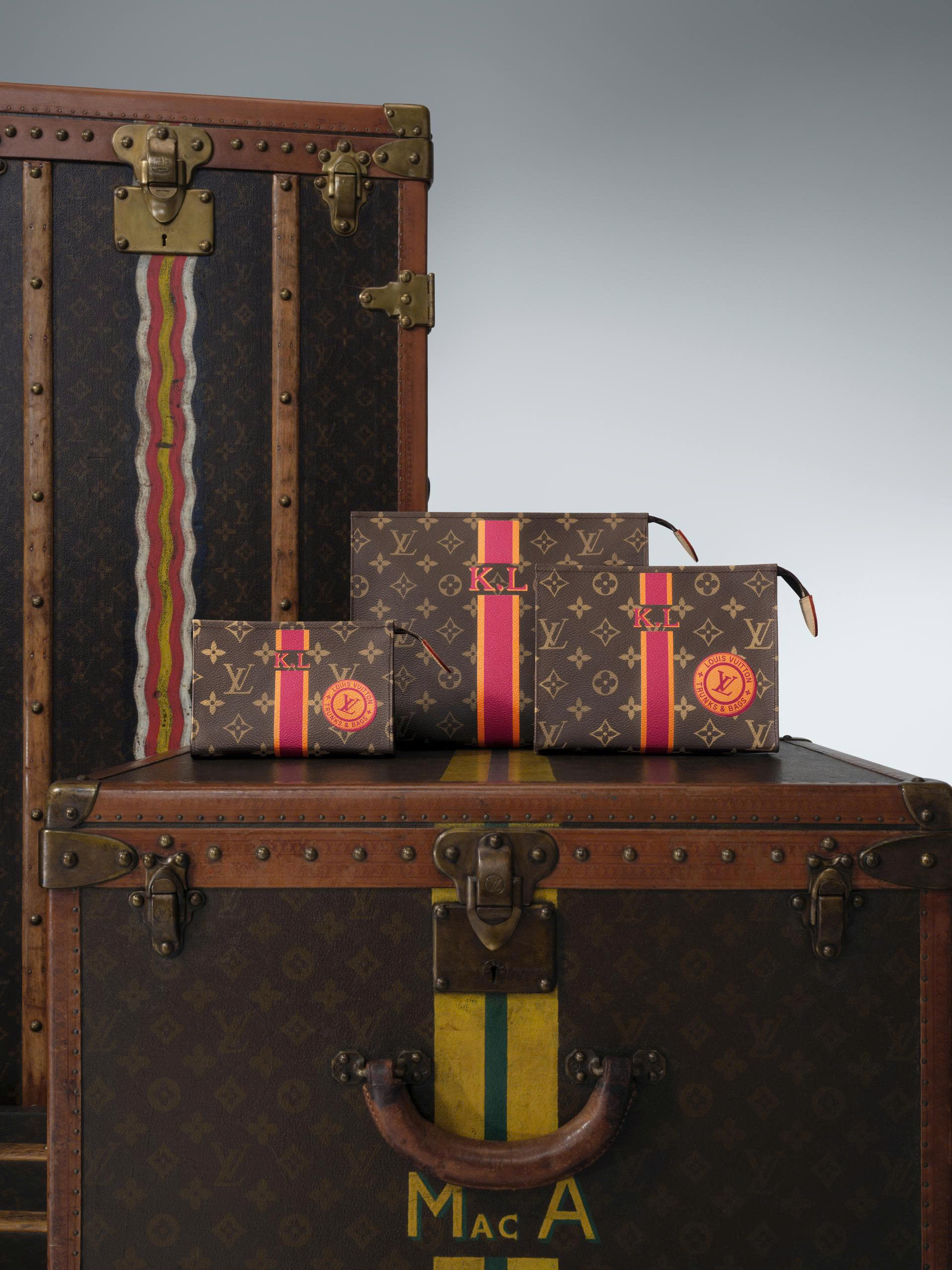 Hinh anh Louis Vuitton ra mắt Mon Monogram – dịch vụ cá nhân hóa cao cấp, nơi khách hàng tự tay tạo nên dấu ấn monogram độc quyền mang đậm bản sắc cá nhân. 2