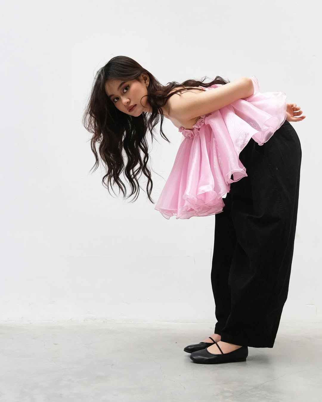 Hinh anh “Cũ người mới ta” – 3 thương hiệu Việt nâng tầm khái niệm quần áo cũ (phần 2) 3