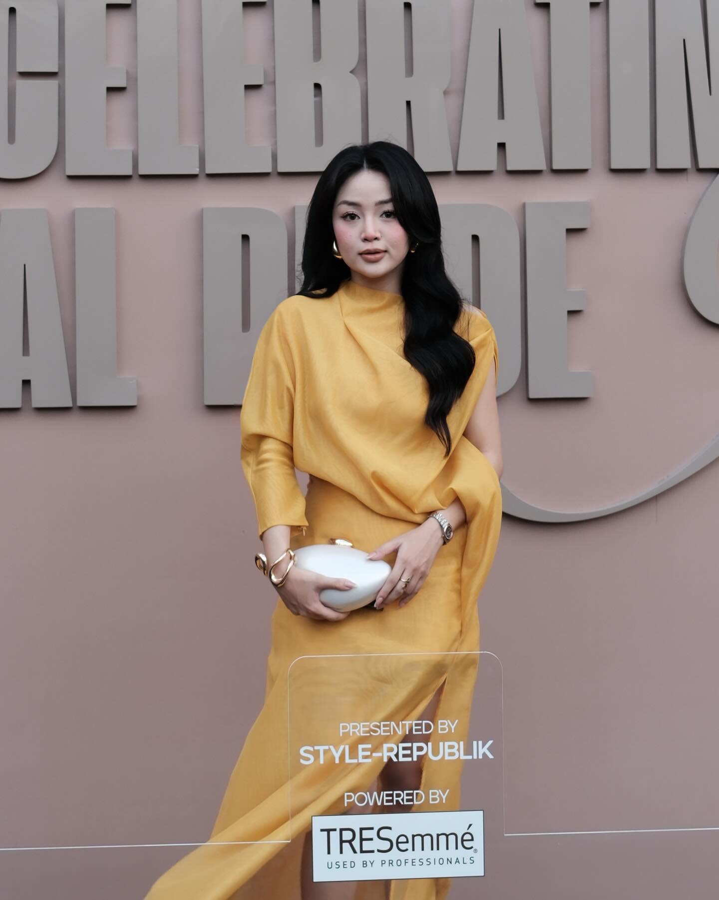 Hinh anh Sự lên ngôi của mái tóc effortless tại SR CLP9 4