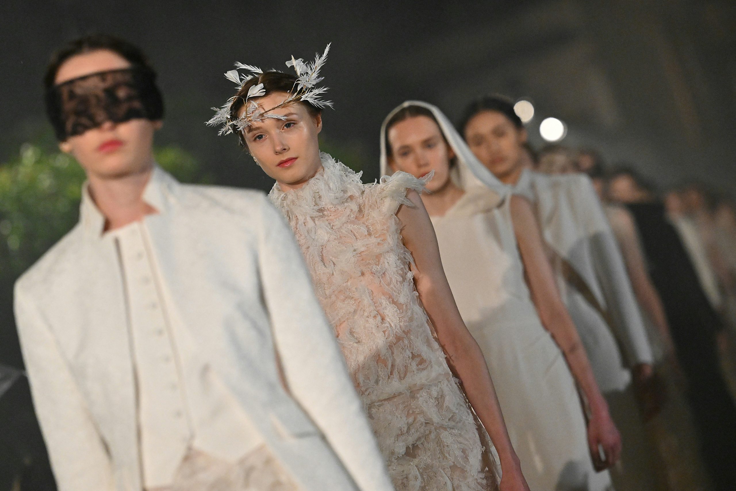Hinh anh Dior Cruise 2026: Lá thư tình của Maria Grazia Chiuri gửi đến “trái tim Đế chế La Mã”, thành phố Rome 6
