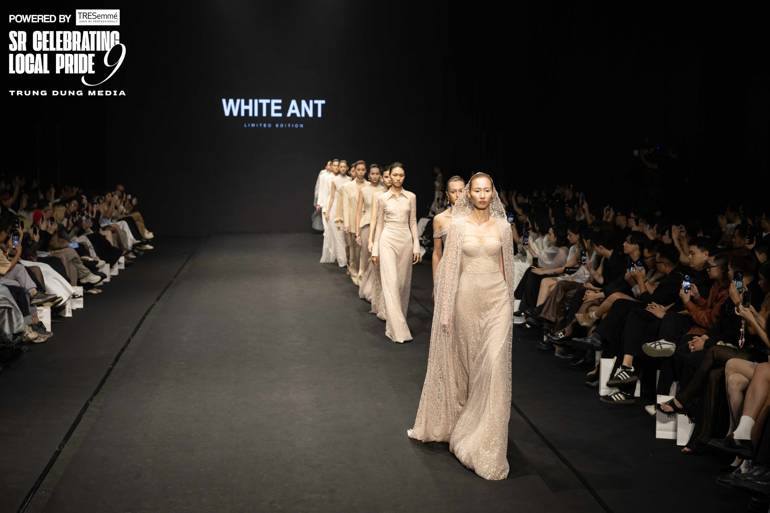 Hinh anh White Ant Resort Collection 2025: Touch Of Light - Nhìn về miền ánh sáng sâu thẳm của danh lam thắng cảnh Việt 2